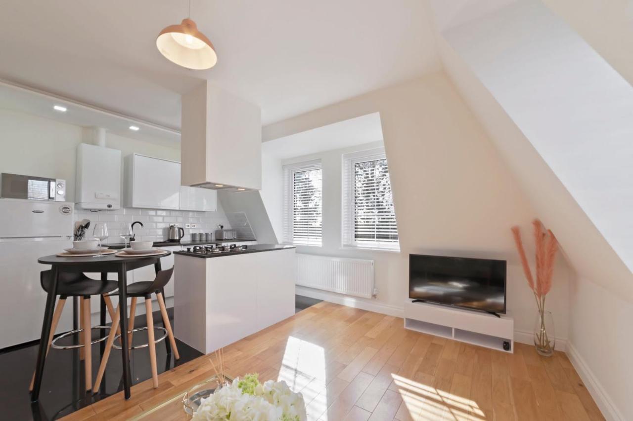 Spacious One Bed Loft Apartment Birchanger Eksteriør bilde