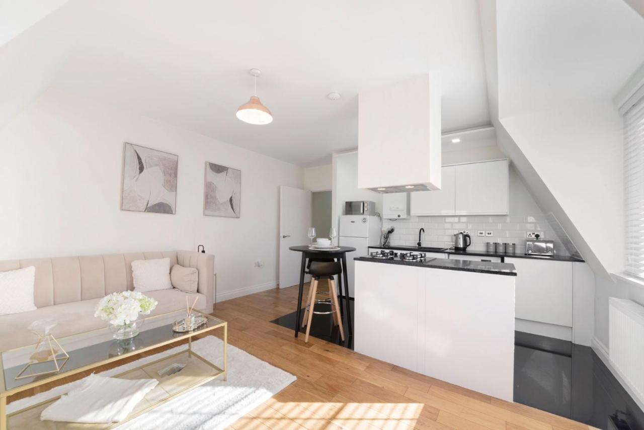 Spacious One Bed Loft Apartment Birchanger Eksteriør bilde